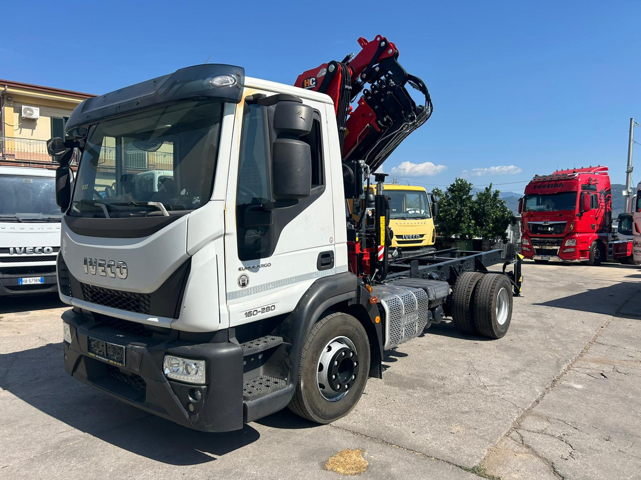 IVECO EUROCARGO 160-280 - Sunkvežimis su kranu, Sunkvežimis su kranu: foto 1 IVECO EUROCARGO 160-280 - Sunkvežimis su kranu, Sunkvežimis su kranu: foto 1
