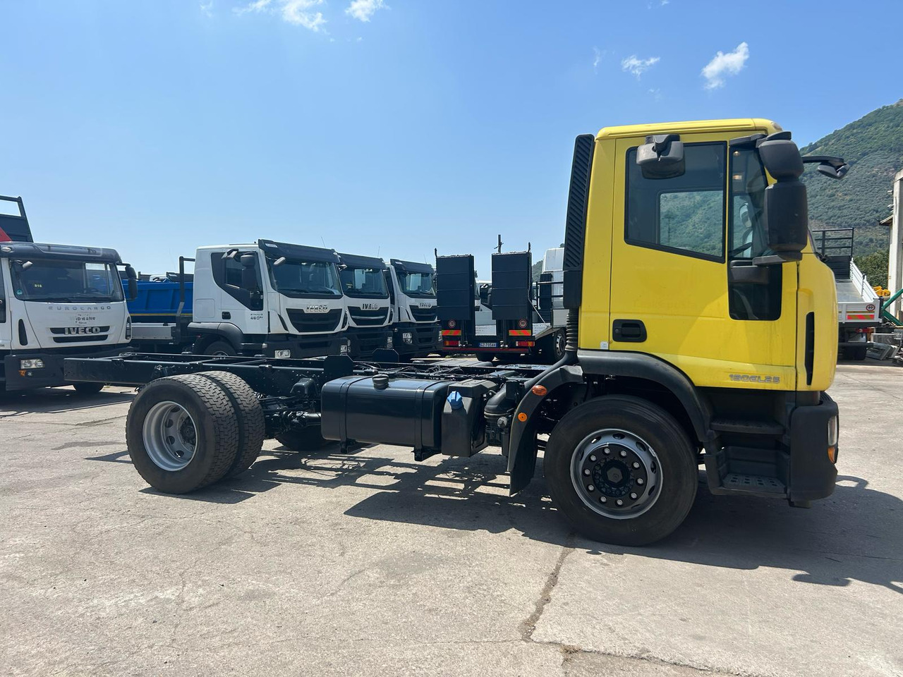 IVECO EUROCARGO 190EL25 - Važiuoklės sunkvežimis: foto 5 IVECO EUROCARGO 190EL25 - Važiuoklės sunkvežimis: foto 5