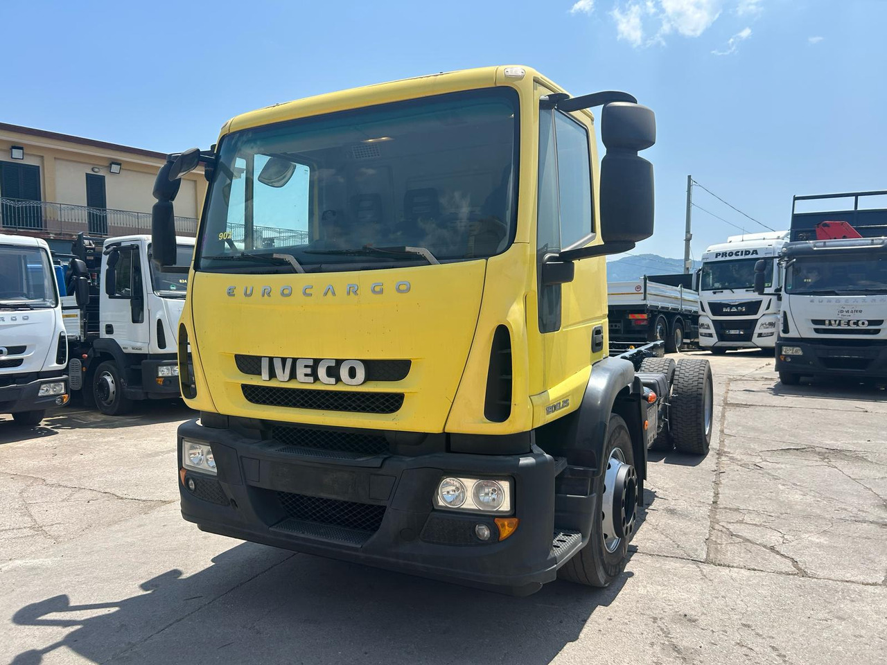 IVECO EUROCARGO 190EL25 - Važiuoklės sunkvežimis: foto 1 IVECO EUROCARGO 190EL25 - Važiuoklės sunkvežimis: foto 1