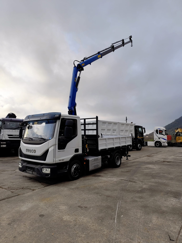 Savivartis sunkvežimis, Sunkvežimis su kranu IVECO EUROCARGO 75-160: foto 43