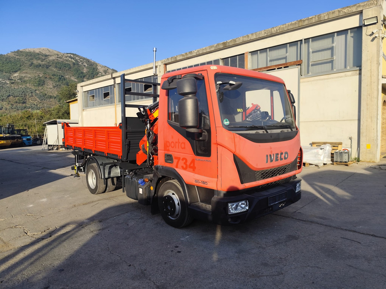 IVECO EUROCARGO 80-190 - Sunkvežimis su kranu, Savivartis sunkvežimis: foto 1 IVECO EUROCARGO 80-190 - Sunkvežimis su kranu, Savivartis sunkvežimis: foto 1