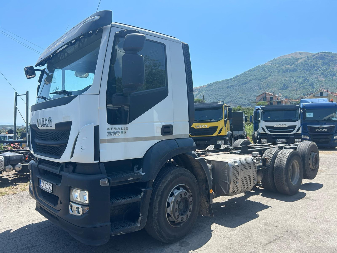 IVECO STRALIS AD 260S31 - Važiuoklės sunkvežimis: foto 2 IVECO STRALIS AD 260S31 - Važiuoklės sunkvežimis: foto 2