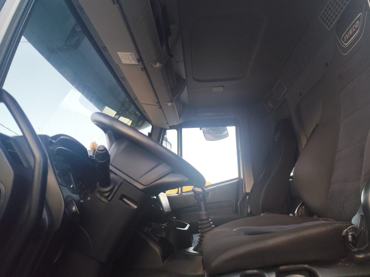IVECO STRALIS AD 260S31 XP - Važiuoklės sunkvežimis: foto 5 IVECO STRALIS AD 260S31 XP - Važiuoklės sunkvežimis: foto 5