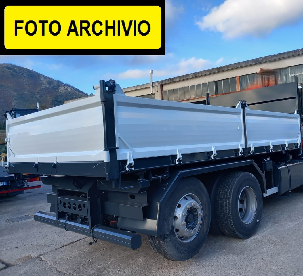 IVECO STRALIS AD 260S31 XP - Sunkvežimis su kranu: foto 2 IVECO STRALIS AD 260S31 XP - Sunkvežimis su kranu: foto 2