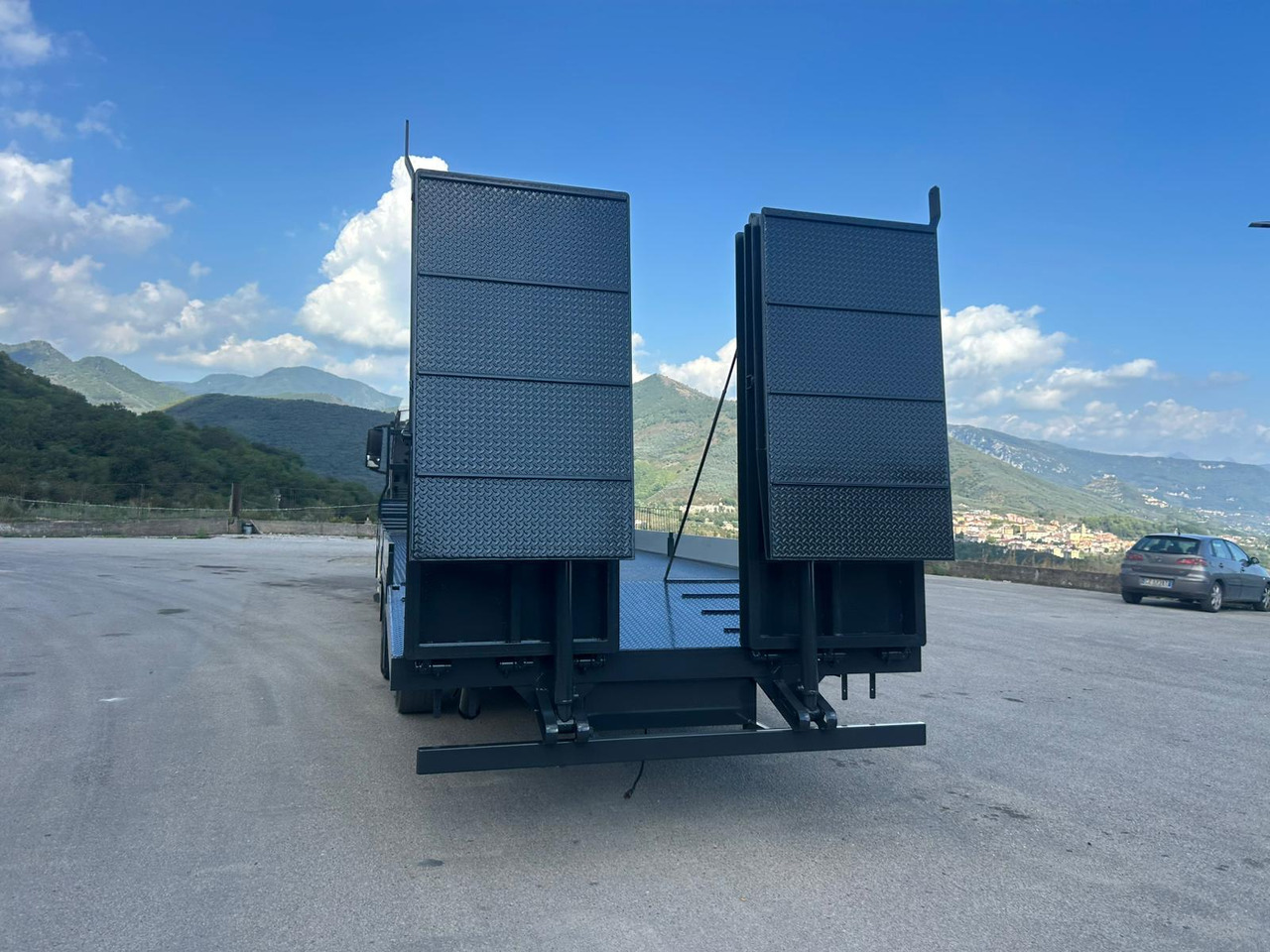 Platforminis/ Bortinis sunkvežimis MAN TGS 26.360: foto 19 Platforminis/ Bortinis sunkvežimis MAN TGS 26.360: foto 19