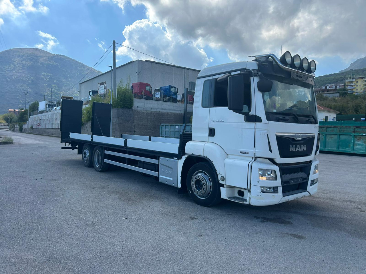 Platforminis/ Bortinis sunkvežimis MAN TGS 26.360: foto 10 Platforminis/ Bortinis sunkvežimis MAN TGS 26.360: foto 10