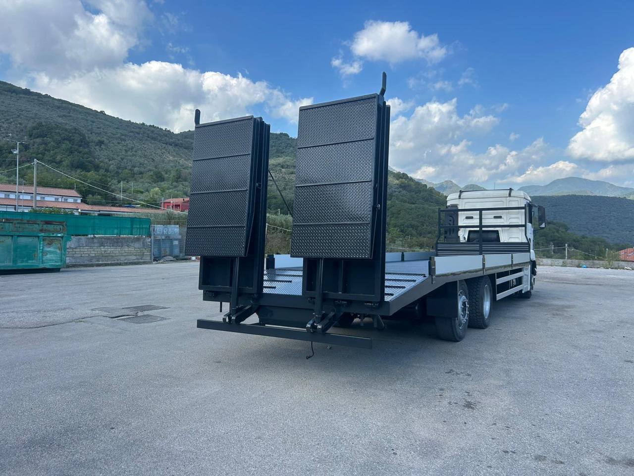 Platforminis/ Bortinis sunkvežimis MAN TGS 26.360: foto 16 Platforminis/ Bortinis sunkvežimis MAN TGS 26.360: foto 16