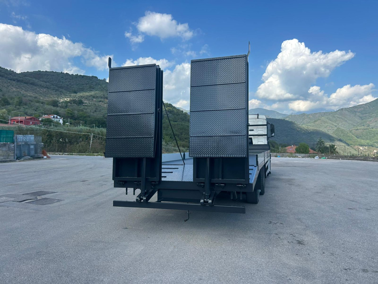 Platforminis/ Bortinis sunkvežimis MAN TGS 26.360: foto 17 Platforminis/ Bortinis sunkvežimis MAN TGS 26.360: foto 17