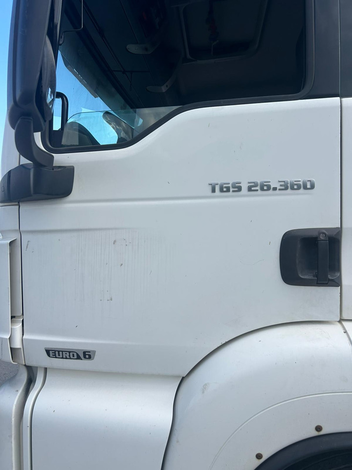 Platforminis/ Bortinis sunkvežimis MAN TGS 26.360: foto 24 Platforminis/ Bortinis sunkvežimis MAN TGS 26.360: foto 24