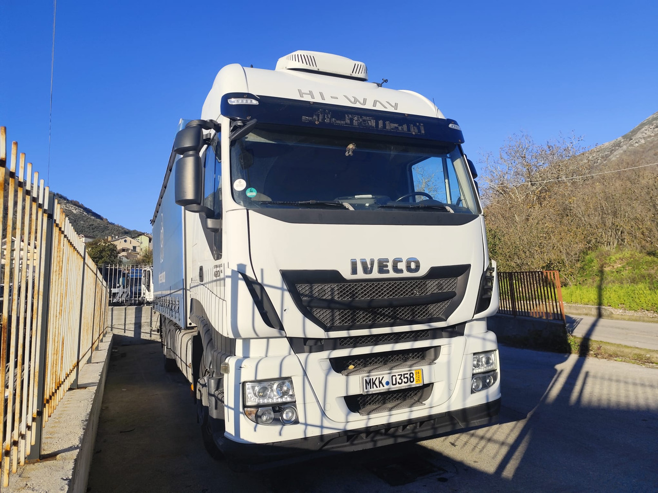 STRALIS 260S42 - Tentinis sunkvežimis: foto 4 STRALIS 260S42 - Tentinis sunkvežimis: foto 4