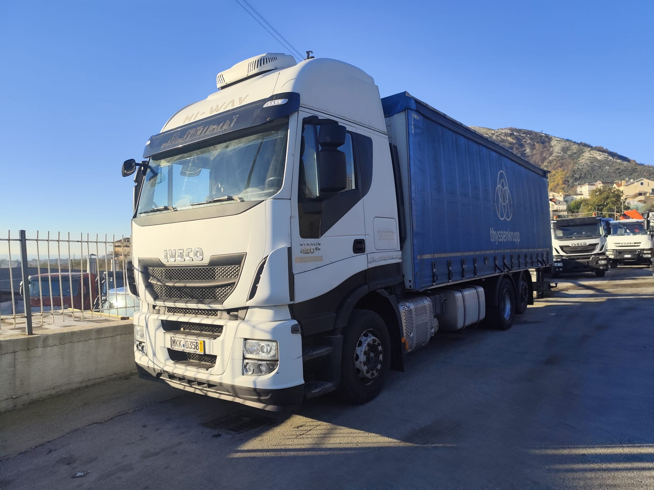 STRALIS 260S42 - Tentinis sunkvežimis: foto 1 STRALIS 260S42 - Tentinis sunkvežimis: foto 1