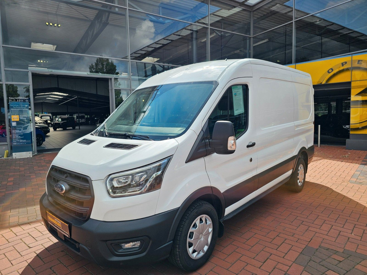 Ford Transit Kasten 350 L2H2 Trend Regalsystem Kamera - Krovininis mikroautobusas: foto 1 Ford Transit Kasten 350 L2H2 Trend Regalsystem Kamera - Krovininis mikroautobusas: foto 1