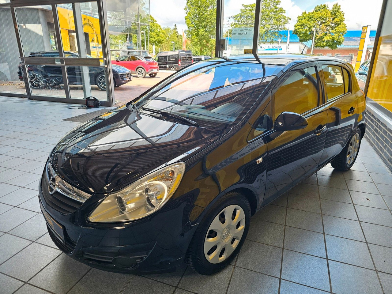 Opel Corsa D - Lengvasis automobilis: foto 4 Opel Corsa D - Lengvasis automobilis: foto 4