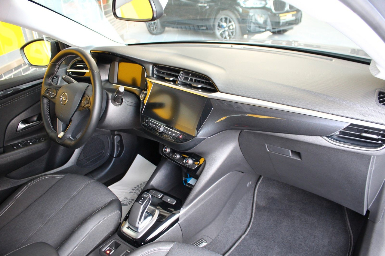 Opel Corsa F e Elegance Navi Kamera Keyless Voll-LED - Sedanas: foto 4 Opel Corsa F e Elegance Navi Kamera Keyless Voll-LED - Sedanas: foto 4
