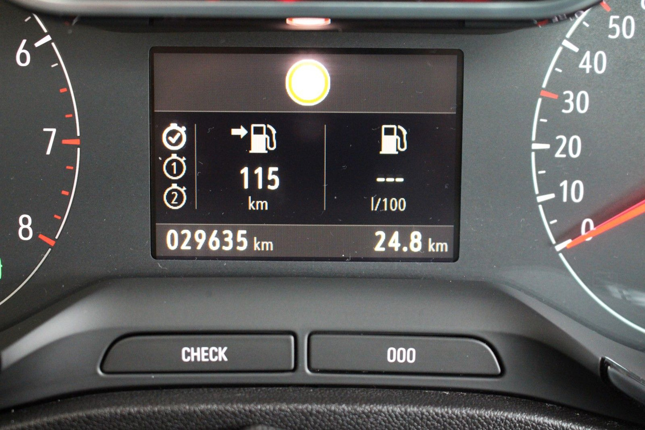 Sedanas Opel Crossland (X) 1,2 Ultimate Pano Navi Kamera LED: foto 20