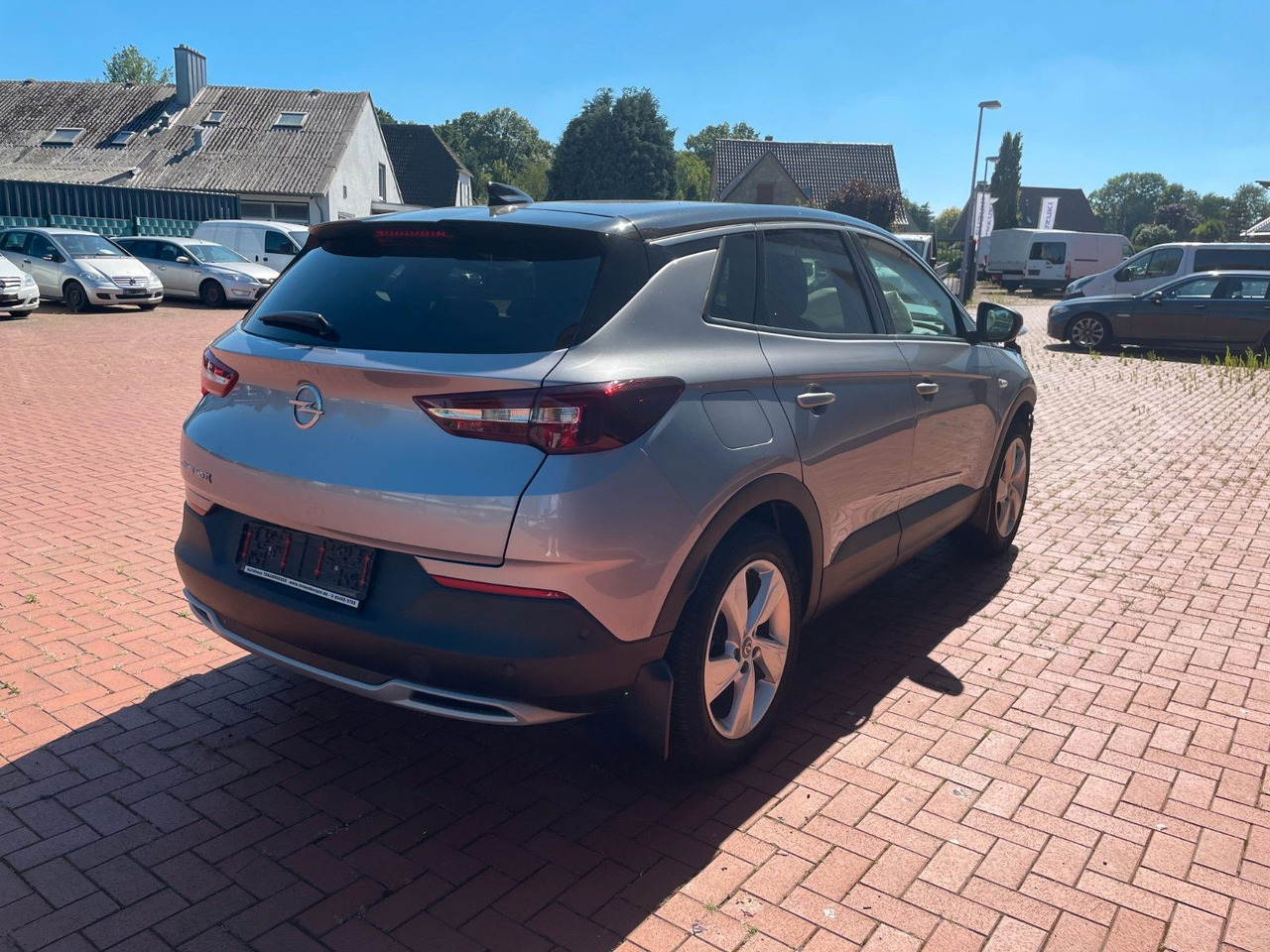 Opel Grandland X INNOVATION LED Kamera Navi - Visureigis: foto 5 Opel Grandland X INNOVATION LED Kamera Navi - Visureigis: foto 5