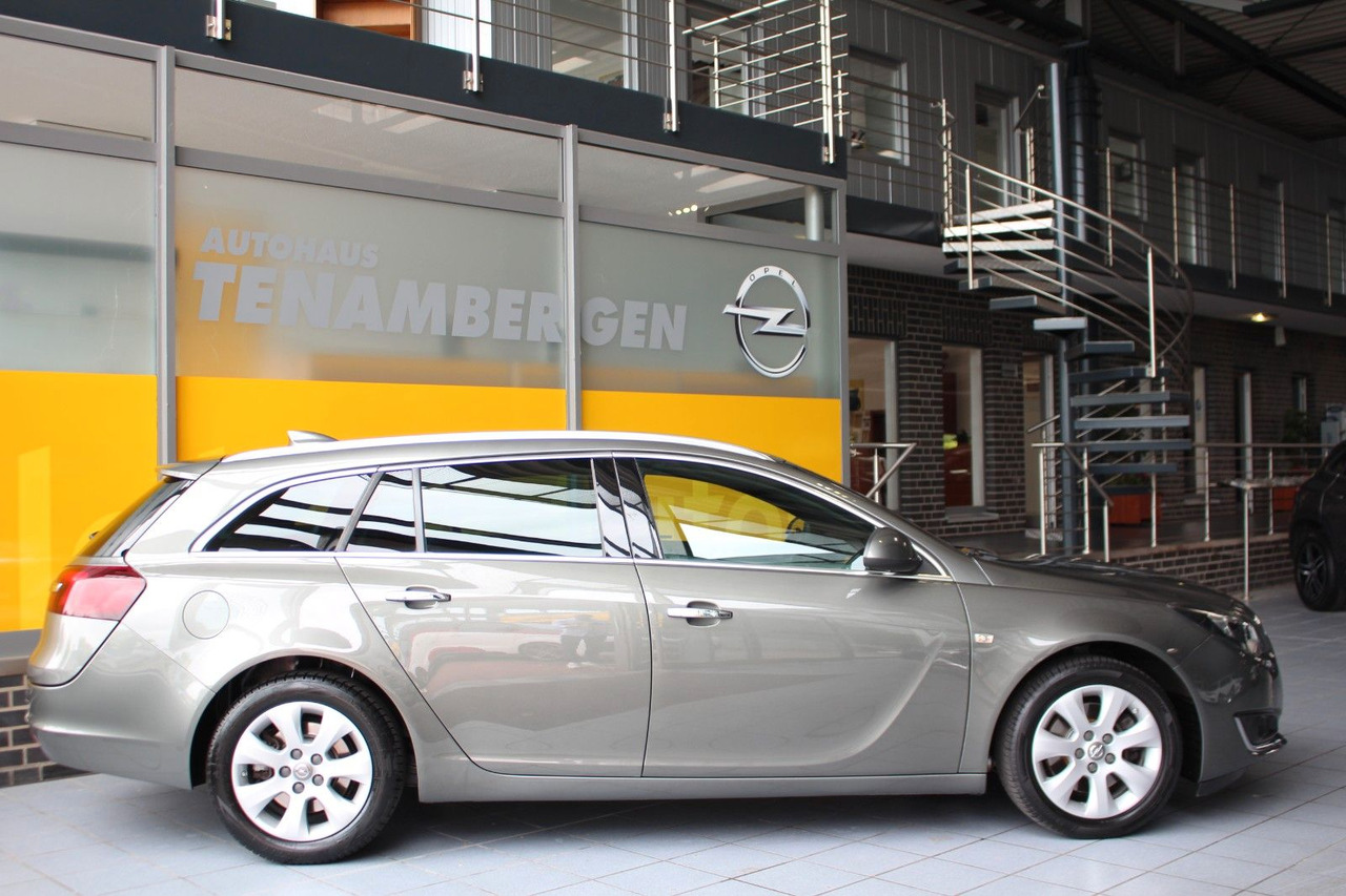Opel Insignia A ST Innovation AHK Panodach OPC Line - Lengvasis automobilis: foto 3 Opel Insignia A ST Innovation AHK Panodach OPC Line - Lengvasis automobilis: foto 3
