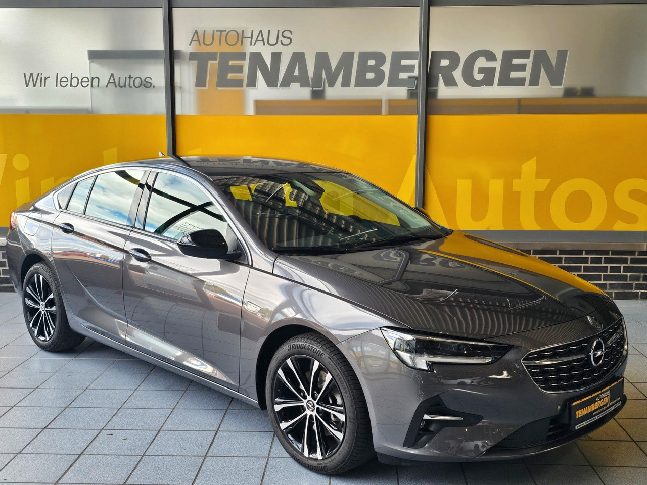 Opel Insignia B GS Elegance Memory Matrix SHZ Massage - Sedanas: foto 1 Opel Insignia B GS Elegance Memory Matrix SHZ Massage - Sedanas: foto 1