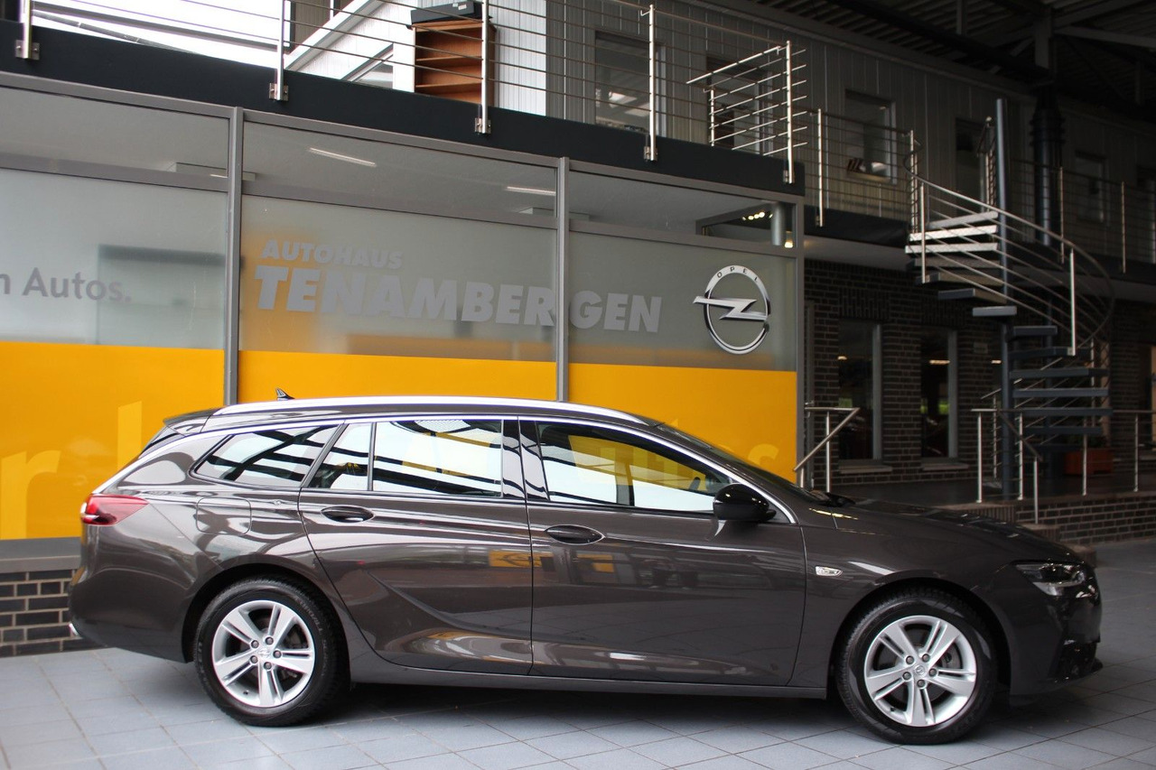 Opel Insignia B Navi SHZ Elegance IntelliLux LED - Lengvasis automobilis: foto 3 Opel Insignia B Navi SHZ Elegance IntelliLux LED - Lengvasis automobilis: foto 3