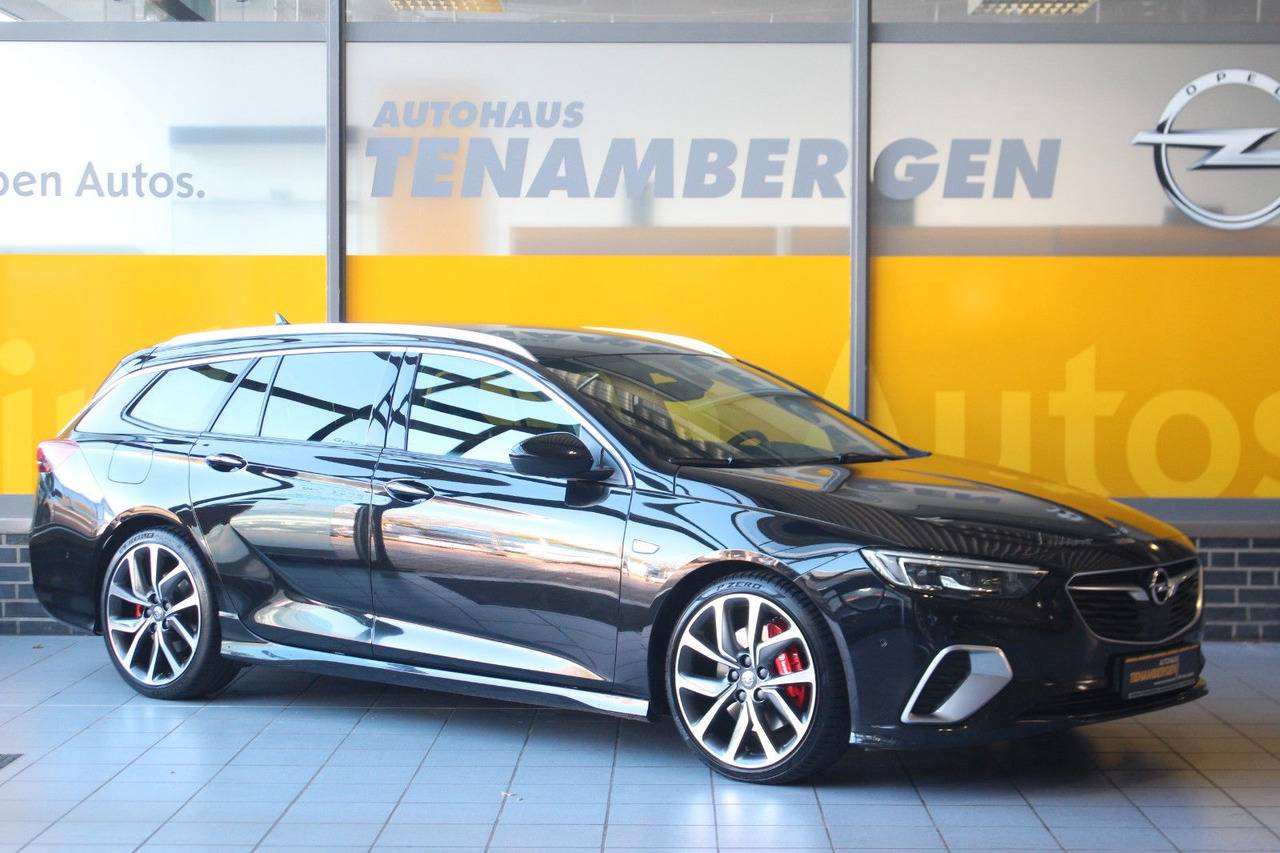 Universalas Opel Insignia B Sports Tourer GSi 4x4 Massage Bose: foto 1