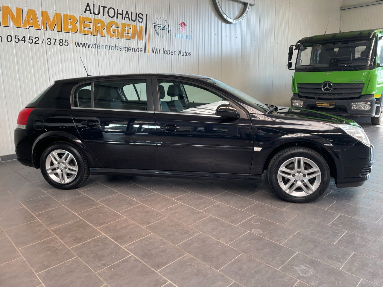 Opel Signum Edition Bluetooth Navi Automatik - Universalas: foto 2 Opel Signum Edition Bluetooth Navi Automatik - Universalas: foto 2