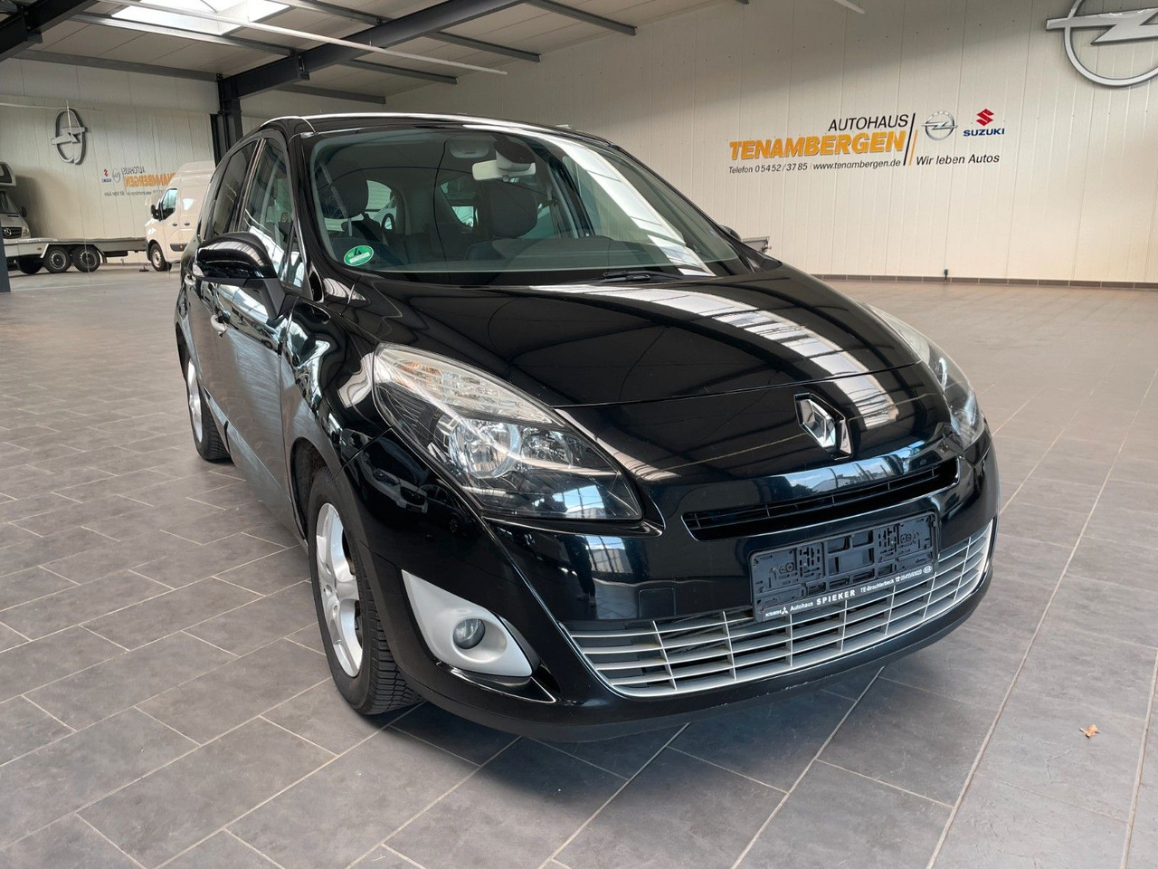 Renault Scenic III Grand BOSE Edition AHK - Keleivinis furgonas: foto 1 Renault Scenic III Grand BOSE Edition AHK - Keleivinis furgonas: foto 1