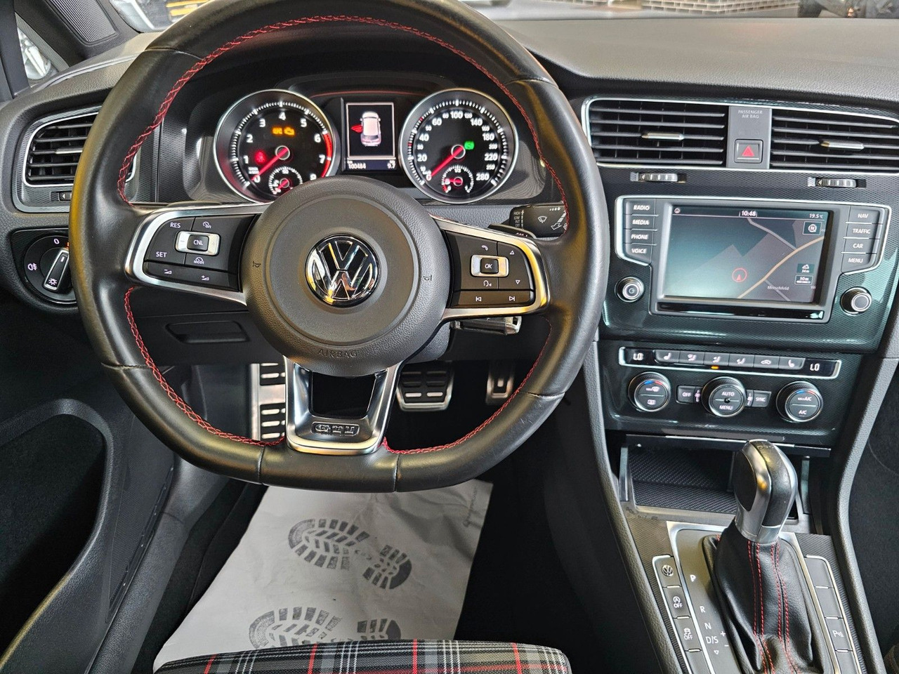 Sedanas Volkswagen Golf VII Lim. GTI BMT SHZ BiXenon: foto 12