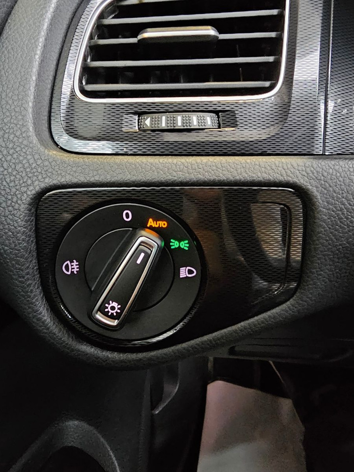 Sedanas Volkswagen Golf VII Lim. GTI BMT SHZ BiXenon: foto 15