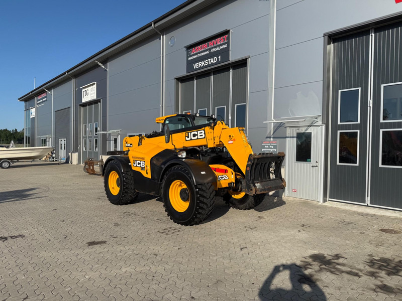 JCB 535-95 40km/h - Teleskopinis krautuvas: foto 5 JCB 535-95 40km/h - Teleskopinis krautuvas: foto 5
