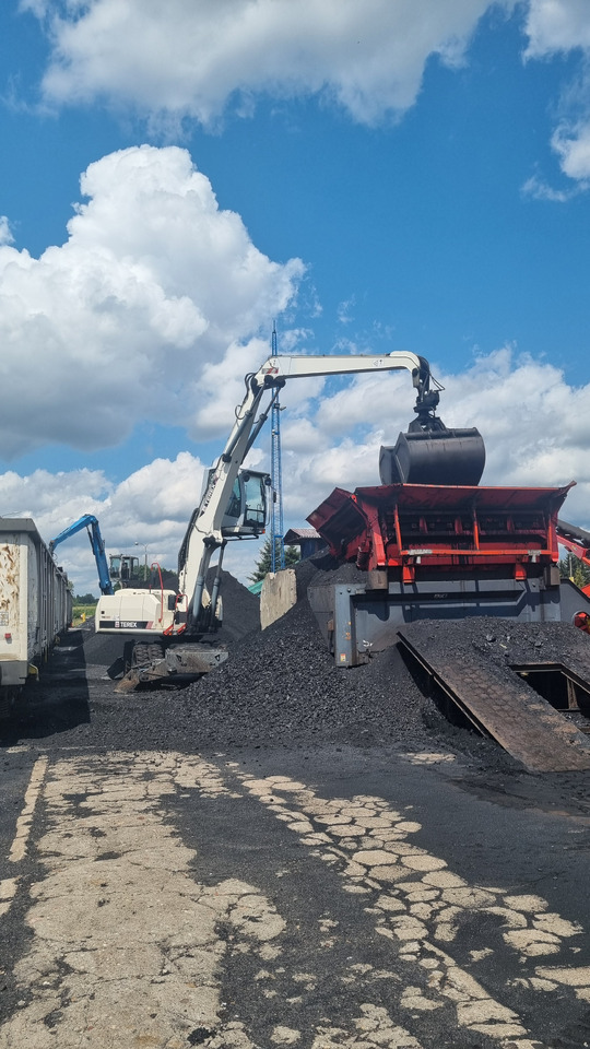 Terex TM 230 - Ekskavatorius su ilga strėle: foto 4 Terex TM 230 - Ekskavatorius su ilga strėle: foto 4