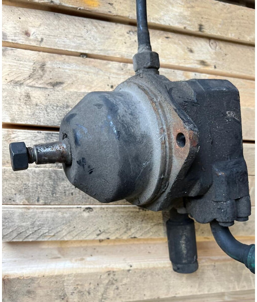 Volvo B12 - Hidraulinis variklis: foto 3 Volvo B12 - Hidraulinis variklis: foto 3