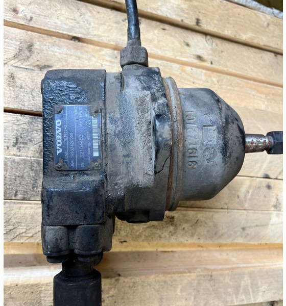 Volvo B12 - Hidraulinis variklis: foto 2 Volvo B12 - Hidraulinis variklis: foto 2