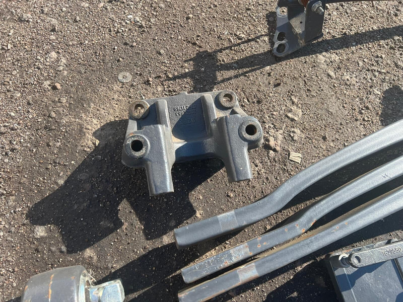 Volvo FH4 - Lingių pakaba: foto 4 Volvo FH4 - Lingių pakaba: foto 4