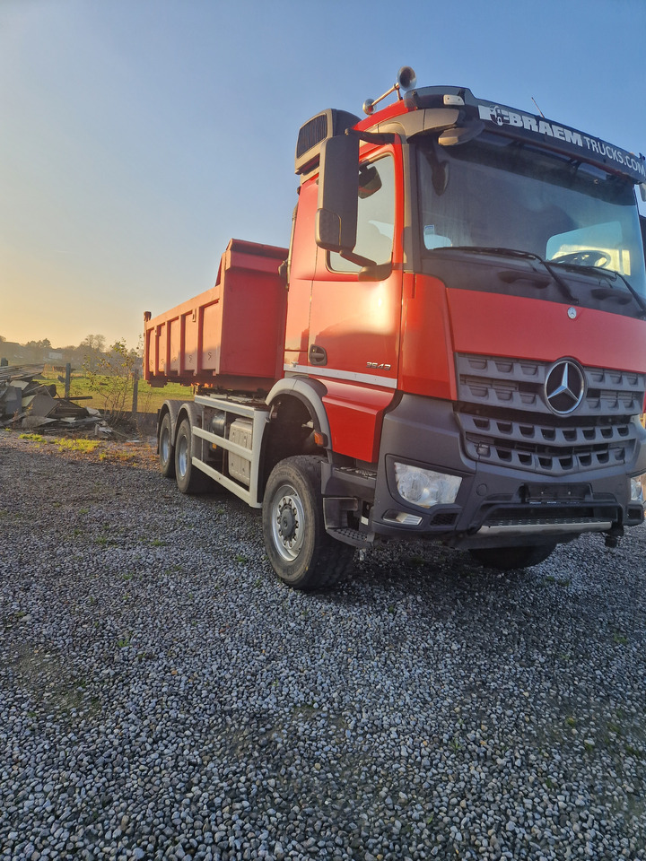 MERCEDES-BENZ Aroc - Konteineris-vežimus/ Sukeisti kūną sunkvežimis: foto 1 MERCEDES-BENZ Aroc - Konteineris-vežimus/ Sukeisti kūną sunkvežimis: foto 1