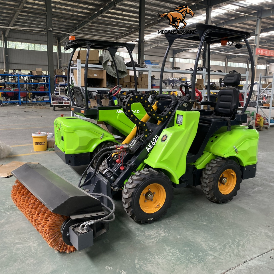 MEGALOAD AK625 Mini Wheel Loader Compact Size Articulated Diesel Kubota Engine P AK625 - Ratinis krautuvas: foto 5 MEGALOAD AK625 Mini Wheel Loader Compact Size Articulated Diesel Kubota Engine P AK625 - Ratinis krautuvas: foto 5
