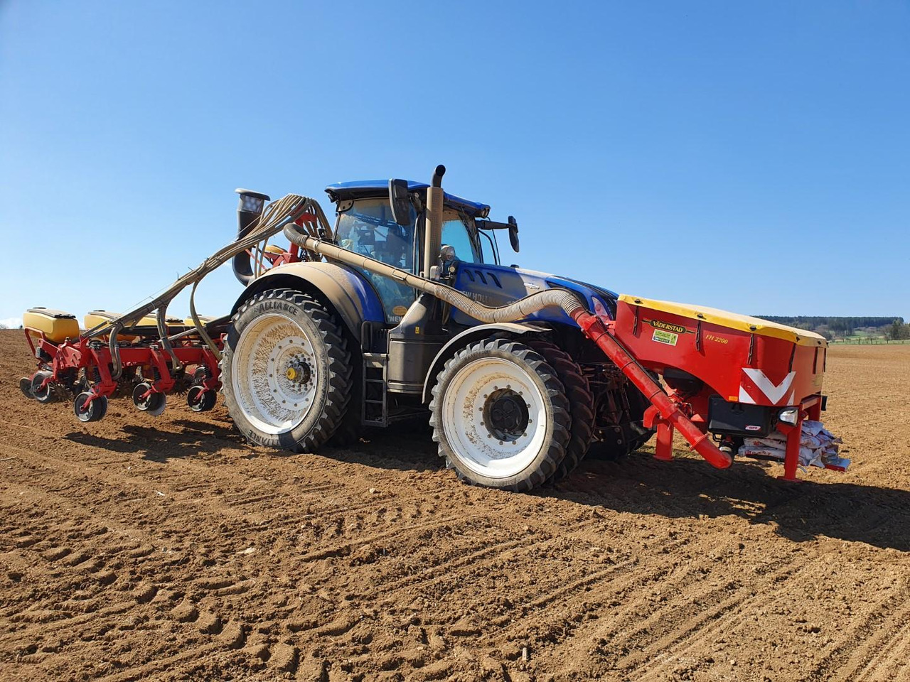 Case/New Holland tillage wheel/polishing wheel - Ratlankis - Žemės ūkio technika: foto 4 Case/New Holland tillage wheel/polishing wheel - Ratlankis - Žemės ūkio technika: foto 4
