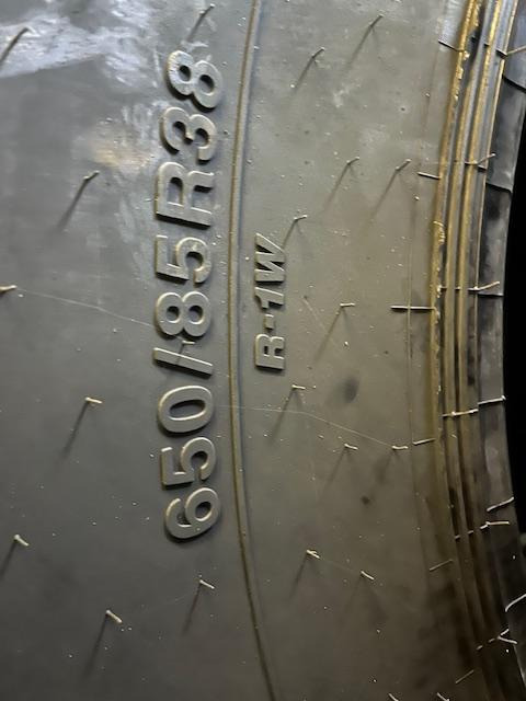 NEW 650/85R38 Alliance AgriStar tyre - Padanga - Žemės ūkio technika: foto 2 NEW 650/85R38 Alliance AgriStar tyre - Padanga - Žemės ūkio technika: foto 2