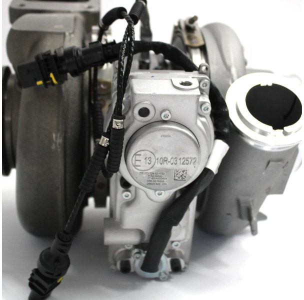 DAF XF106 Turbo Met VTG 2422406 | 3791936 | 2047386 | 1944459 Nieuw - Turbina - Sunkvežimis: foto 4 DAF XF106 Turbo Met VTG 2422406 | 3791936 | 2047386 | 1944459 Nieuw - Turbina - Sunkvežimis: foto 4