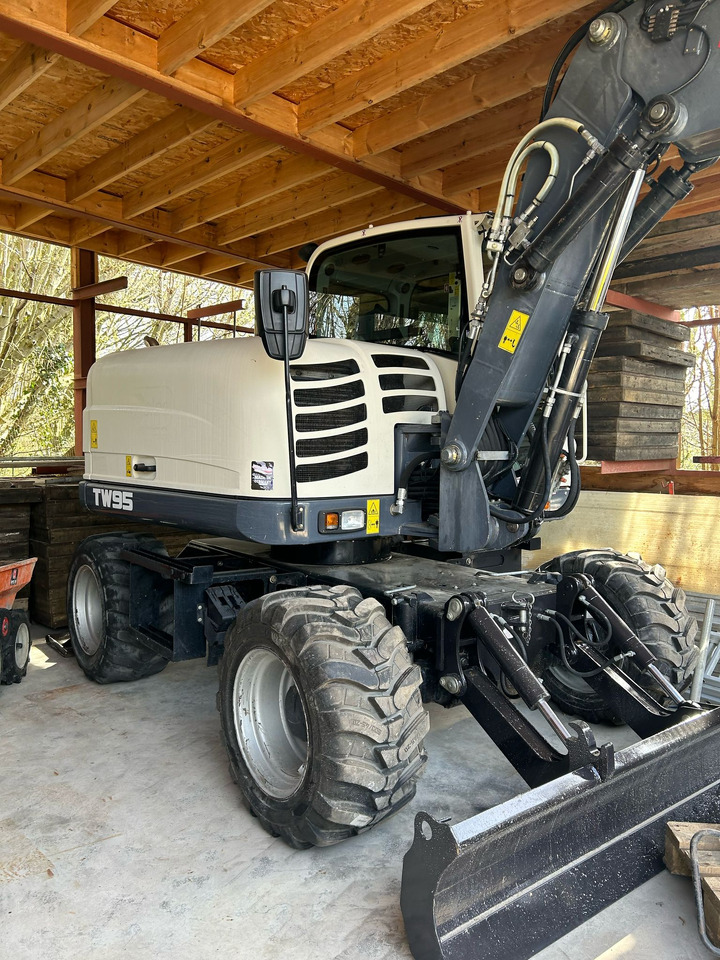 SCHAEFF TW95 - Ratinis ekskavatorius: foto 1 SCHAEFF TW95 - Ratinis ekskavatorius: foto 1