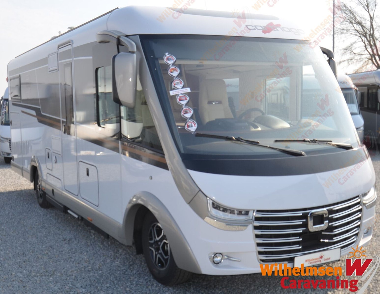 Carthago chic c-line superior I 4.9 LE L *MJ 2025*Navi* - Integruotas kemperis: foto 1 Carthago chic c-line superior I 4.9 LE L *MJ 2025*Navi* - Integruotas kemperis: foto 1
