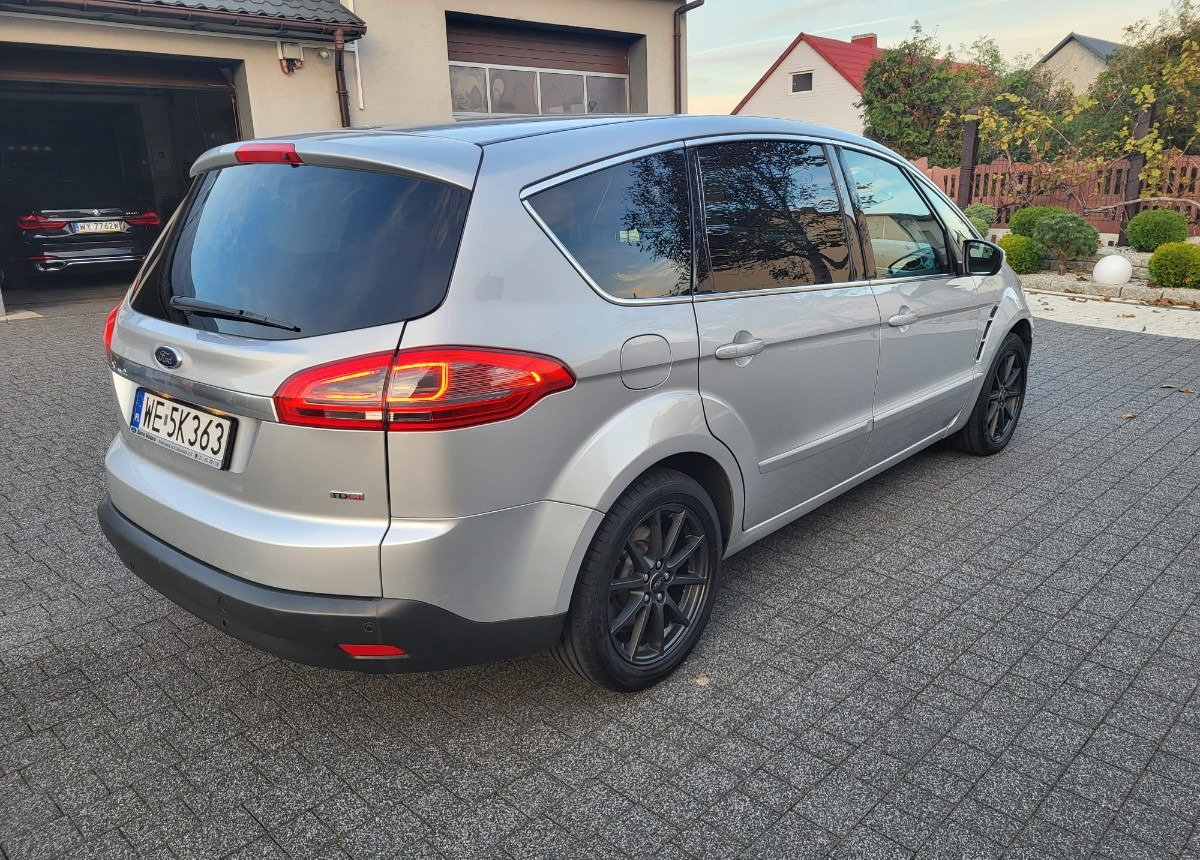Ford S-Max Super Stan Ful Wypas Doinwestowany - Komercinis automobilis su dviguba kabina: foto 5 Ford S-Max Super Stan Ful Wypas Doinwestowany - Komercinis automobilis su dviguba kabina: foto 5