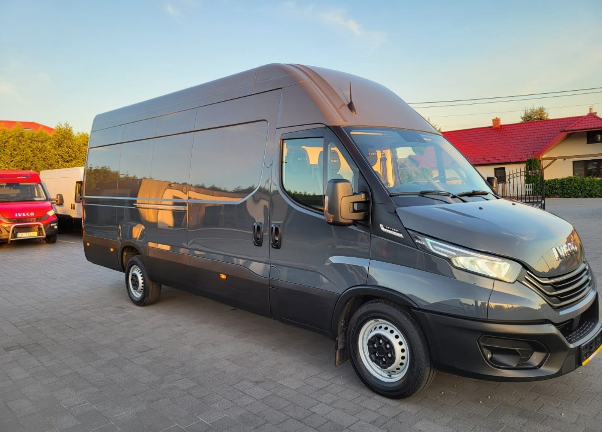 Iveco 35S18 3.0 Hi-Matic Iveco Max L5H3 Salon Polska Hi - Matic - Krovininis mikroautobusas: foto 2 Iveco 35S18 3.0 Hi-Matic Iveco Max L5H3 Salon Polska Hi - Matic - Krovininis mikroautobusas: foto 2