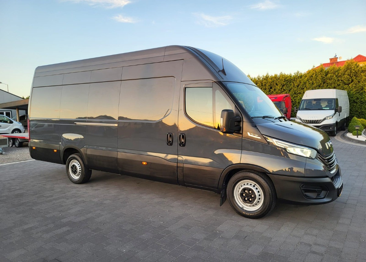 Iveco 35S18 3.0 Hi-Matic Iveco Max L5H3 Salon Polska Hi - Matic - Krovininis mikroautobusas: foto 5 Iveco 35S18 3.0 Hi-Matic Iveco Max L5H3 Salon Polska Hi - Matic - Krovininis mikroautobusas: foto 5