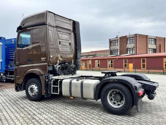 Mercedes-Benz Actros 1848 Gigaspace, Retarder, Standklima Retarder, Mirrow Cam, mehrere Einheiten - Vilkikas: foto 4 Mercedes-Benz Actros 1848 Gigaspace, Retarder, Standklima Retarder, Mirrow Cam, mehrere Einheiten - Vilkikas: foto 4