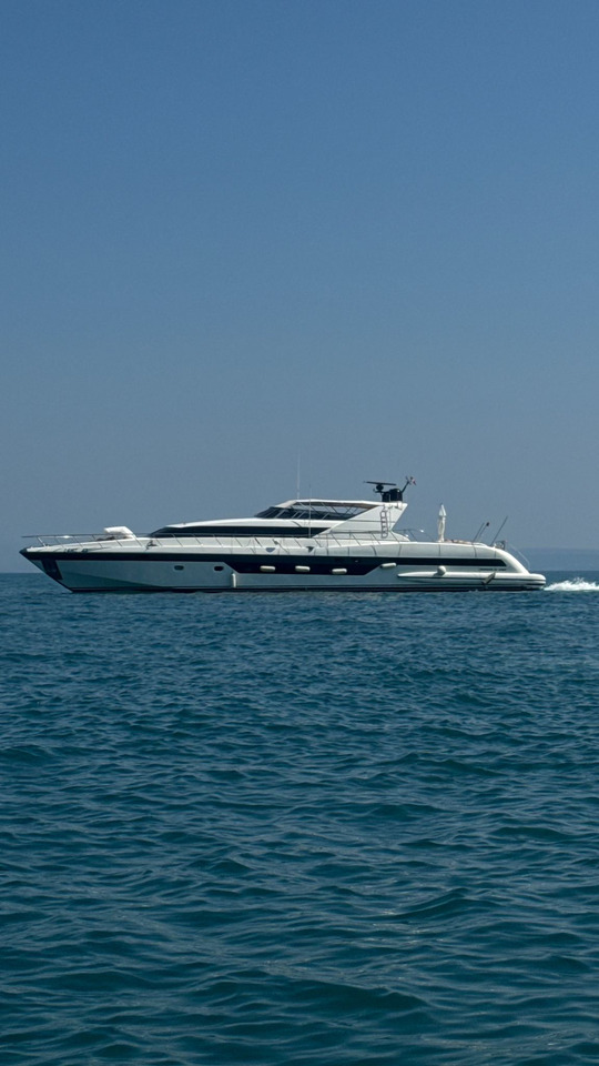 Mangusta 107 Sport 107 Sport (Overmarine) - Kita technika: foto 2 Mangusta 107 Sport 107 Sport (Overmarine) - Kita technika: foto 2