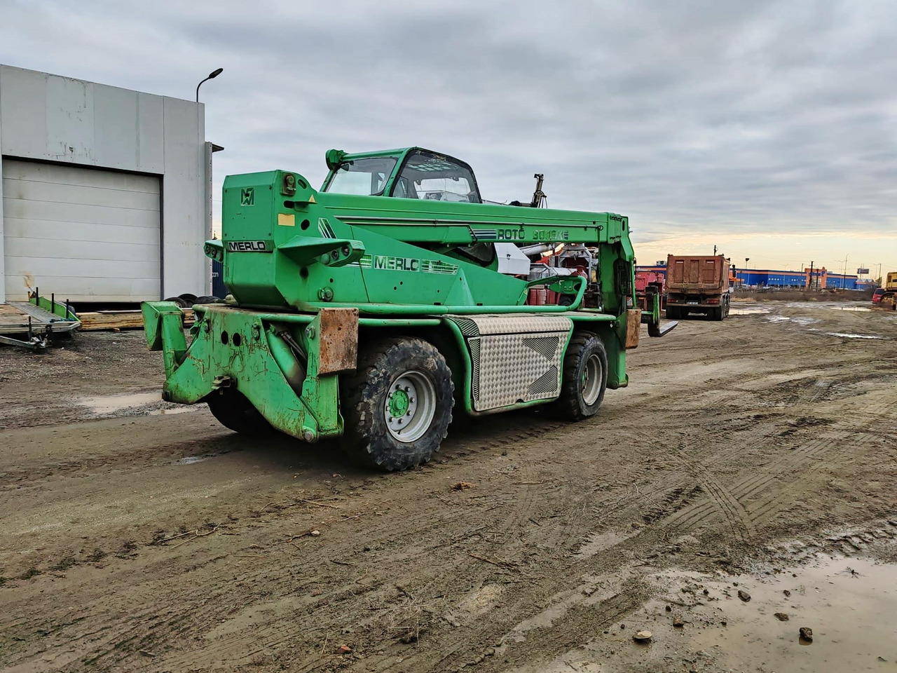 Merlo Roto 30.16K - Teleskopinis ratinis krautuvas: foto 3 Merlo Roto 30.16K - Teleskopinis ratinis krautuvas: foto 3
