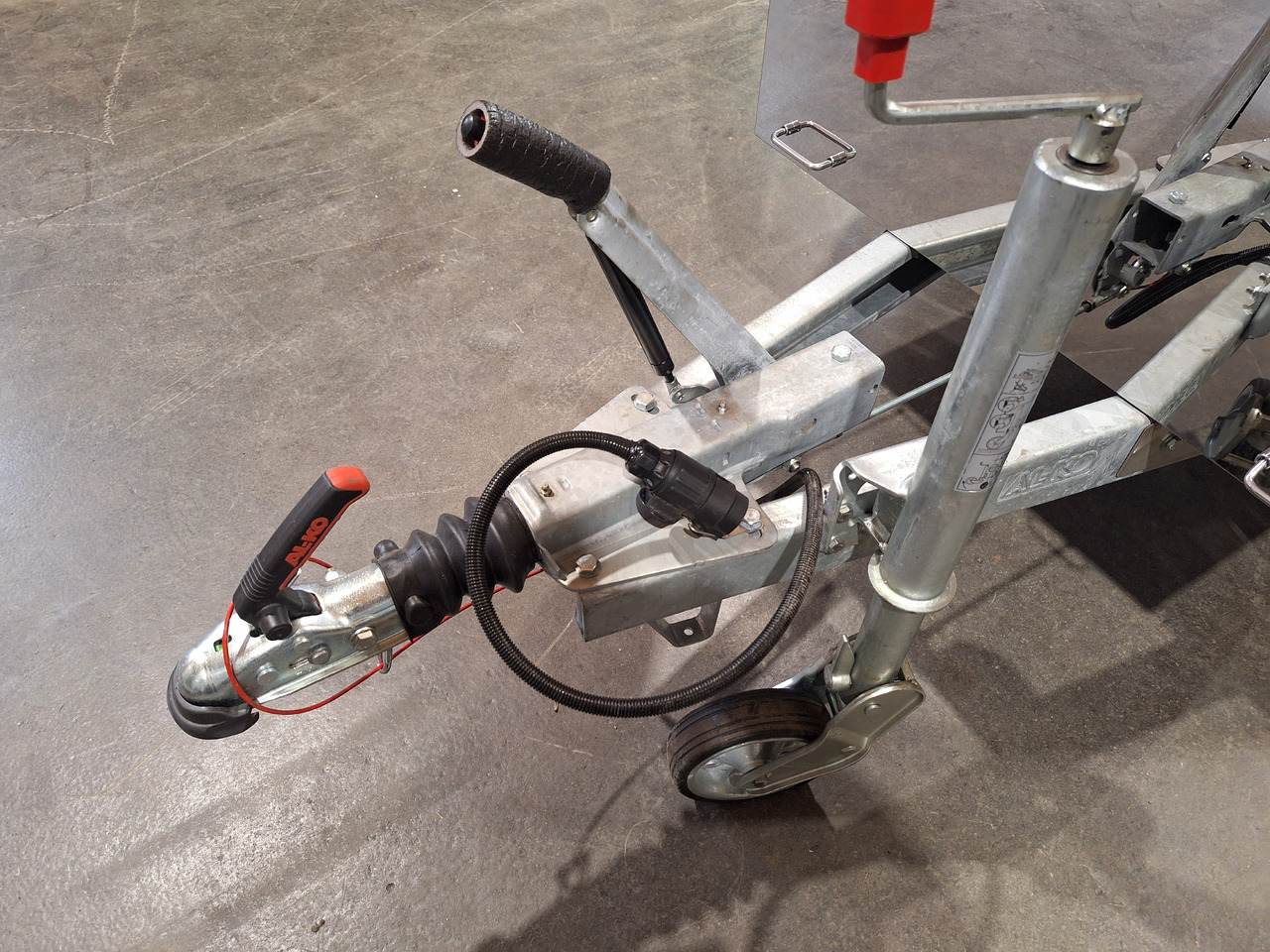 Nauja Prekybinė priekaba Deli Star Trailer American 6000 - EU Standards: foto 14