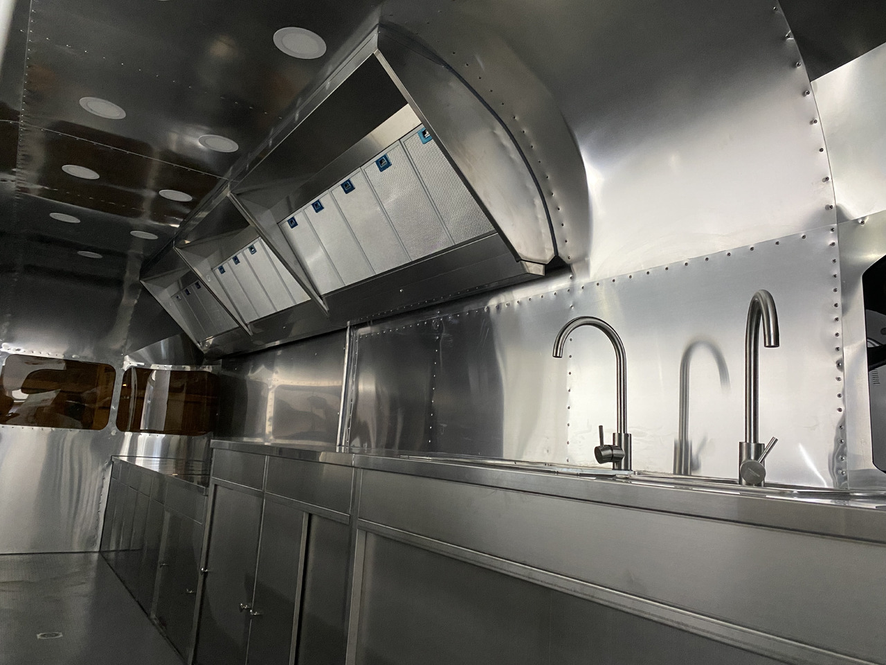 Nauja Prekybinė priekaba Deli Star Trailer American 6000 - EU Standards: foto 8