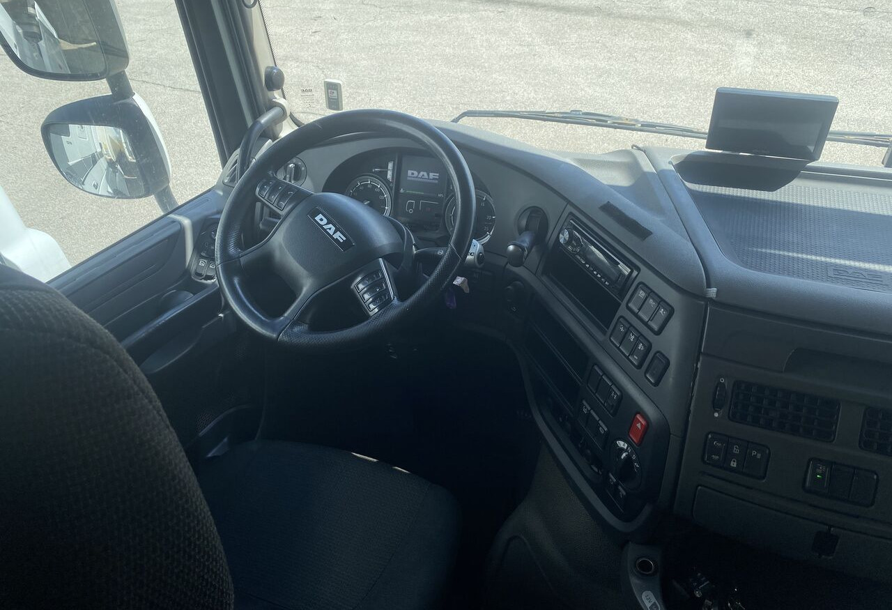 DAF  - Vilkikas: foto 4 DAF  - Vilkikas: foto 4