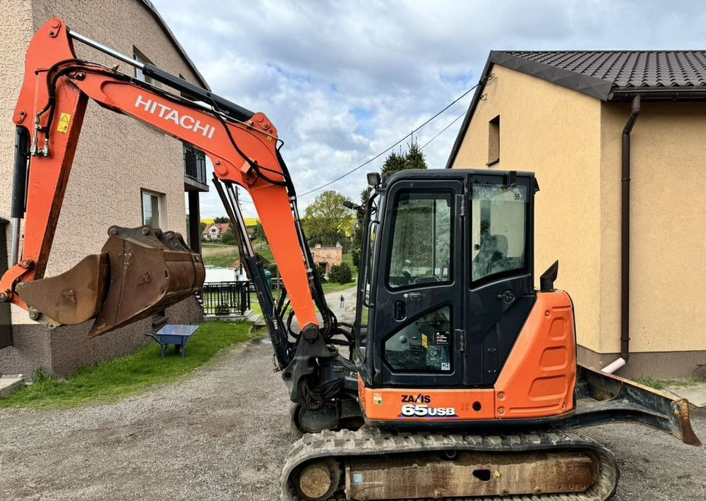 Hitachi ZX65USB-6 CLR - Vikšrinis ekskavatorius: foto 2 Hitachi ZX65USB-6 CLR - Vikšrinis ekskavatorius: foto 2